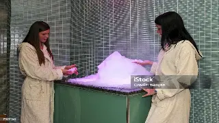 深度解析：上海按摩手法全攻略，助你焕发活力 poster