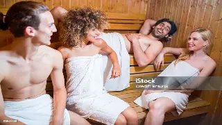 千年指尖舞：上海滩按摩的前世今生，从皇室秘术到弄堂风情！