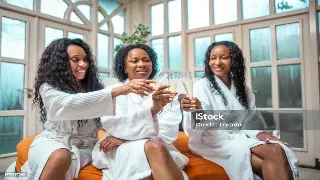 上海老字号探秘：穿越时空的指尖SPA，不只按压更有故事 封面